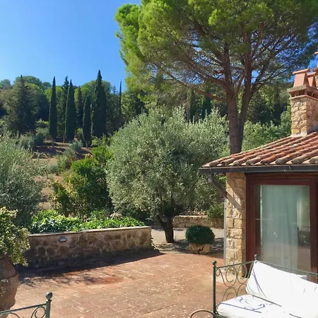 Villa Tuscan Elegance By The Sea